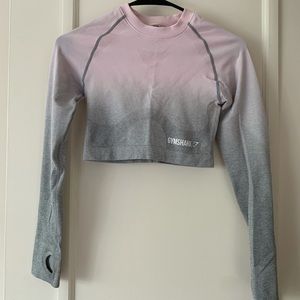 Long sleeve crop top work out shirt